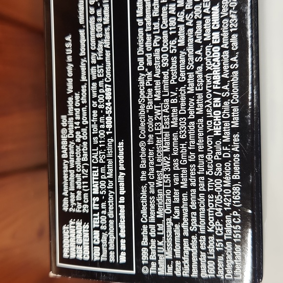 Barbie 40th Anniversary Edition NIB - Picture 5 of 5